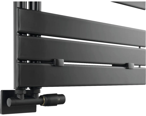 Čierny radiátor na uteráky so sadou pripojenia radiátora