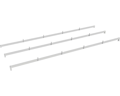 Tri strieborné kovové lišty s upevňovacími klipmi pre rozdelenie zásuviek alebo regálové systémy