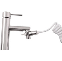 Umývadlová batéria so sprchovou hadicou