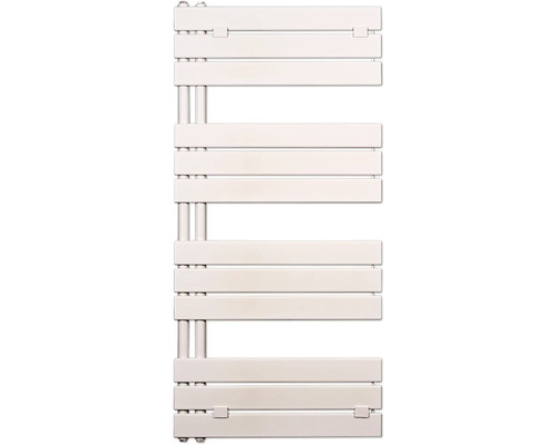 Biely kúpeľňový radiátor s plochými vodorovnými panelmi a asymetrickým bočným pripojením.