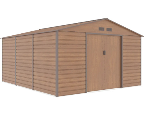 Veľký kovový záhradný domček v dekore dreva so sedlovou strechou a dvojitými posuvnými dverami.