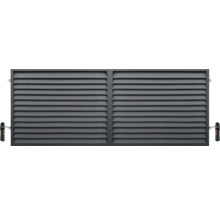 Dvojkrídlová vjazdová brána v antracitovej farbe s horizontálnymi lamelami a elektrickým pohonom.