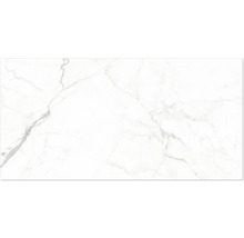 Dlaždica z jemnej kameniny v mramorovom vzhľade so sivým žilkovaním