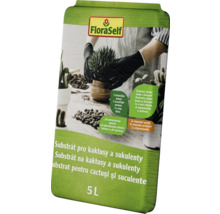 FloraSelf substrát na kaktusy a sukulenty 5 litrov, špeciálny substrát s kremičitým pieskom, optimálnym pH a stopovými prvkami.