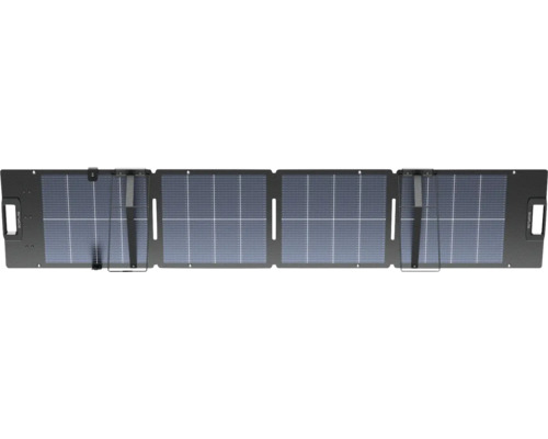 Skladací solárny panel EcoFlow so štyrmi sekciami, integrovanými rukoväťami a podperami pre prenosnú výrobu energie.