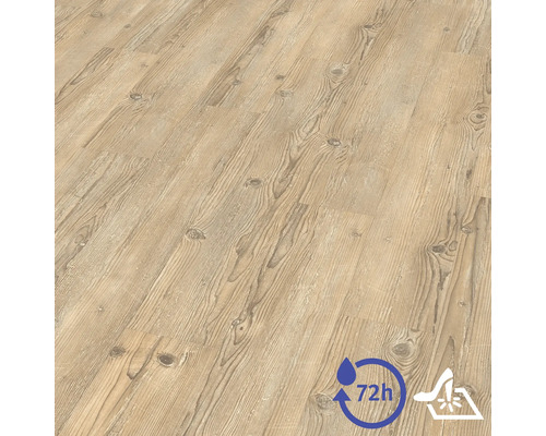 Laminátová podlaha s rustikálnym vzhľadom dreva a hrčami. Vodoodolnosť až 72 hodín a vhodná na mokré čistenie.