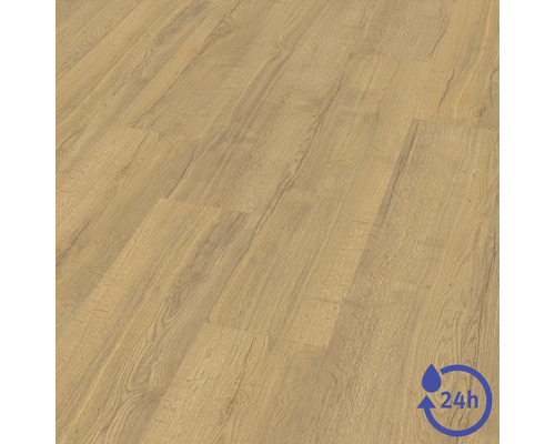 Laminátová podlaha s drevenou štruktúrou a 24-hodinovou odolnosťou voči vode.