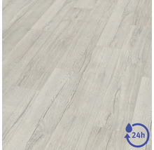 Laminátová podlaha s dekórom dreva s odolnosťou voči vode po dobu 24 hodín.