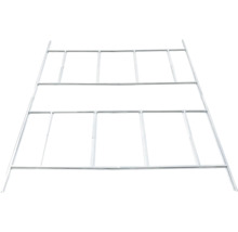 Kovový základový rám pre záhradné domčeky so stabilizačnými priečkami.