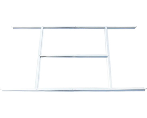 Biely kovový základový rám pre záhradné domčeky alebo skleníky.