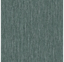 Vliesová tapeta s vertikálnou štruktúrou pruhov a jemným zrnom v tmavozelenej farbe.