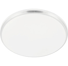 Okrúhle stropné LED svietidlo s plochým bielym difúzorom a úzkym kovovým okrajom v striebornej farbe.