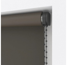 Bočná sťahovacia roleta s perličkovou retiazkou a držiakom na montáž do okenného výklenku.