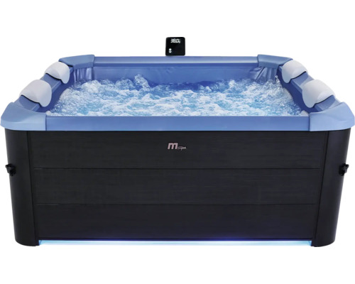 Obdĺžniková vírivka MSpa s bublajúcou vodou, štyrmi opierkami hlavy a digitálnym displejom zobrazujúcim 38 stupňov.