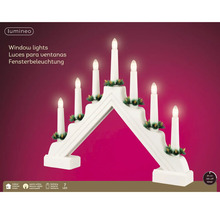Lumineo LED svietnik so 7 sviečkami, biely, teplé biele svetlo, pre vnútorné použitie, napájanie na batérie a 6-hodinový časovač.