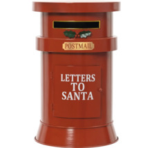 Červená vianočná poštová schránka v štýle stĺpa s nápisom Letters to Santa a ozdobou z cezmíny.