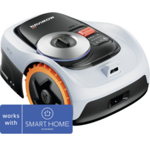 Robotická kosačka Segway Navimow s oranžovými kolesami, nastavovacím kolieskom, kamerou a logom Smart Home by Hornbach.