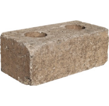 Obdĺžniková tvárnica z béžovo-hnedého betónu s hrubou povrchovou štruktúrou a dvoma guľatými otvormi na hornej strane.