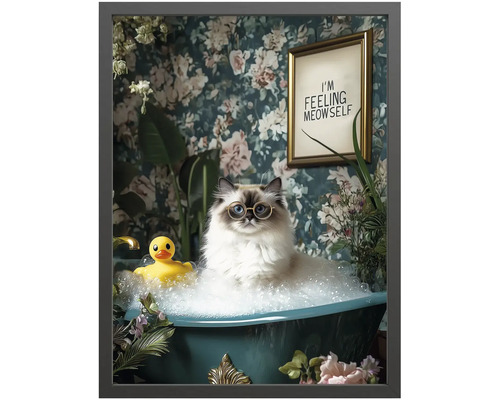 Zarámovaný obraz na stenu s mačkou s okuliarmi vo vani s penou, kačičkou a nápisom I am feeling meowself na kvetinovom pozadí.