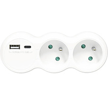 Zásuvkový adaptér s dvomi zásuvkami a dvomi USB portami, typ A a typ C.