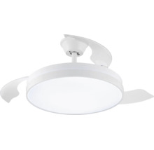 Moderný biely stropný ventilátor s integrovaným osvetlením a výsuvnými lopatkami.