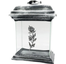Hrobový lampáš z plastu a skla s motívom ruže na skle, strieborno-čierny starožitný vzhľad.