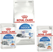 Výber krmiva pre mačky Royal Canin Indoor 7 plus obsahujúci jedno vrece granúl a dve kapsičky mokrého krmiva pre staršie mačky žijúce v byte.