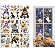 Halloweenske nálepky na okná s motívmi trpaslíkov na dekoráciu okien a hladkých povrchov vrátane príkladu aplikácie na okne.