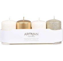 Sada štyroch stĺpových sviečok Artman Candles balených v papierovom pásiku