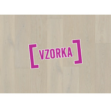 Vzorka svetlej parketovej podlahy z pravého dreva s viditeľnou kresbou dreva.
