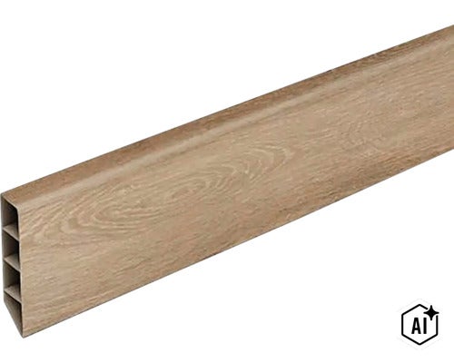 Plastová soklová lišta s povrchom v dekore dreva (Image AI modified or generated)