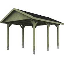 Drevený carport so strechou a podpernými stĺpikmi
