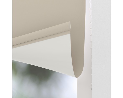 Čiastočne rozvinutá roleta