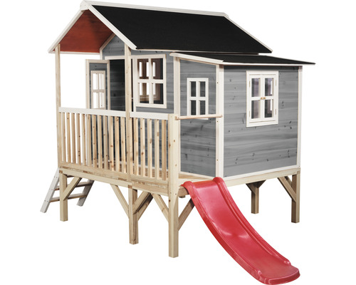 Drevený domček na hranie so šmykľavkou a zábradlím