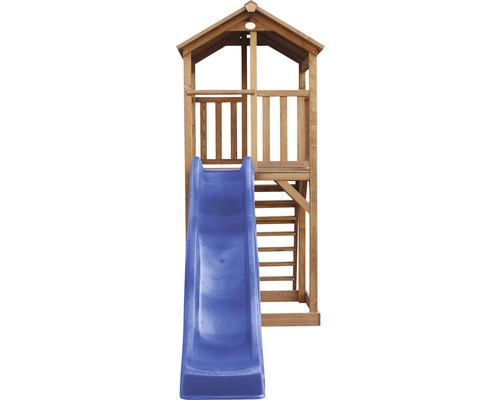 Drevená hracia veža so šmýkačkou a rebríkom do záhrady