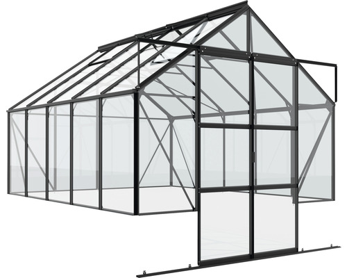 Skleník s oceľovým rámom a sklenenými panelmi