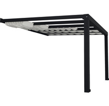 Čierna pergola s posuvnou látkovou plachtou do záhrady