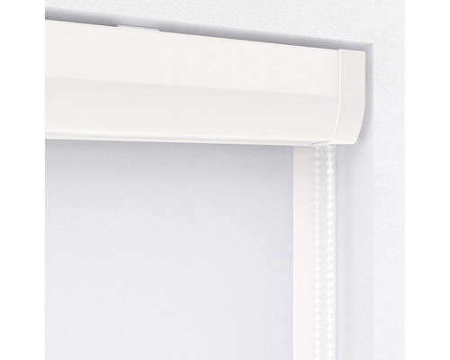 Roleta v okennom ráme s retiazkovým mechanizmom