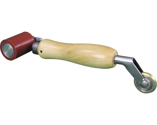 Švový valček s drevenou rukoväťou a dvoma valčekmi