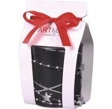 Dekoratívna čierna stĺpová sviečka s hviezdicovou ozdobou v darčekovom balení s červenou mašľou