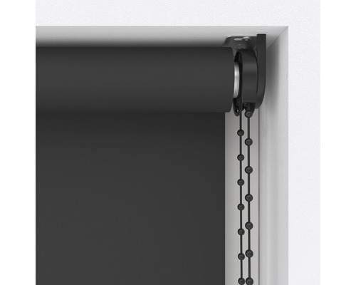 Roleta s retiazkovým ovládaním pre okno