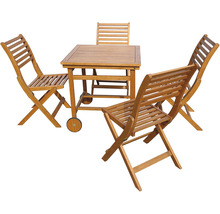 Záhradná stolová súprava so štyrmi skladacími stoličkami a stolom na kolieskach