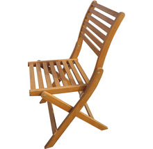 Skladacia drevená stolička pre vonkajšie použitie