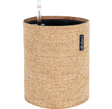 Kvetináč z korku so zavlažovacím systémom a ukazovateľom hladiny