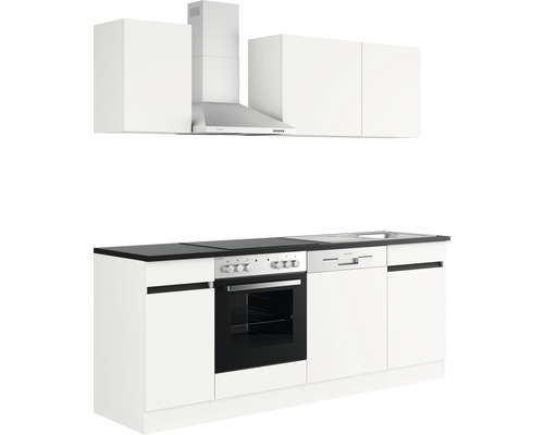 Kuchynská linka s drezom, sporákom, digestorom a hornými skrinkami