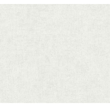 Detail bielej vliesovej tapety s textilnou štruktúrou