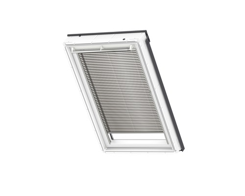 Strešné okno so žalúziou na reguláciu svetla