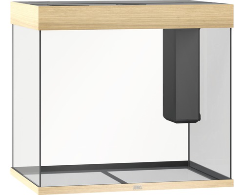 Prázdne akvárium s filtračným systémom