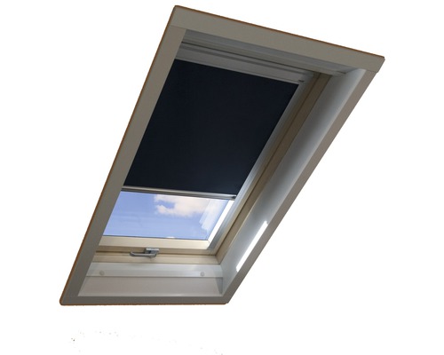Strešné okno so zatemňovacou roletou