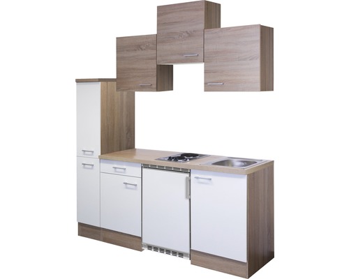 Vstavaná kuchyňa s drezom, varnou doskou, chladničkou a závesnými skrinkami